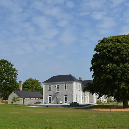 Femhoj Bed and breakfast Jægerspris