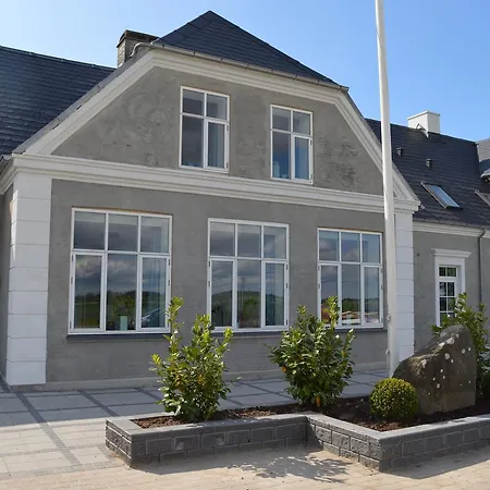 Femhoj 4* Jægerspris